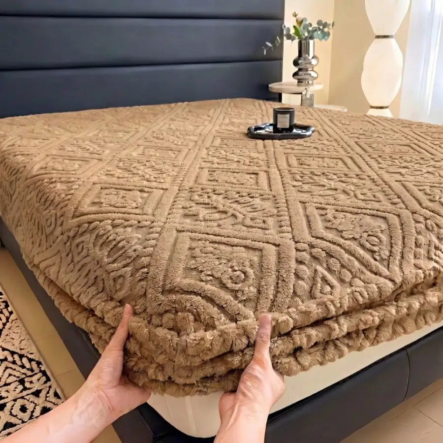 Vintage European Floral Pattern Velvet Fitted Sheet, Extra Deep Pocket Fits 6-12 Inch Mattress