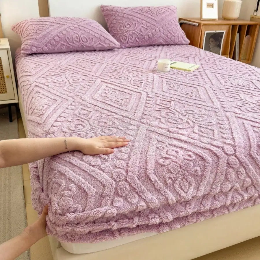 Vintage European Floral Pattern Velvet Fitted Sheet, Extra Deep Pocket Fits 6-12 Inch Mattress